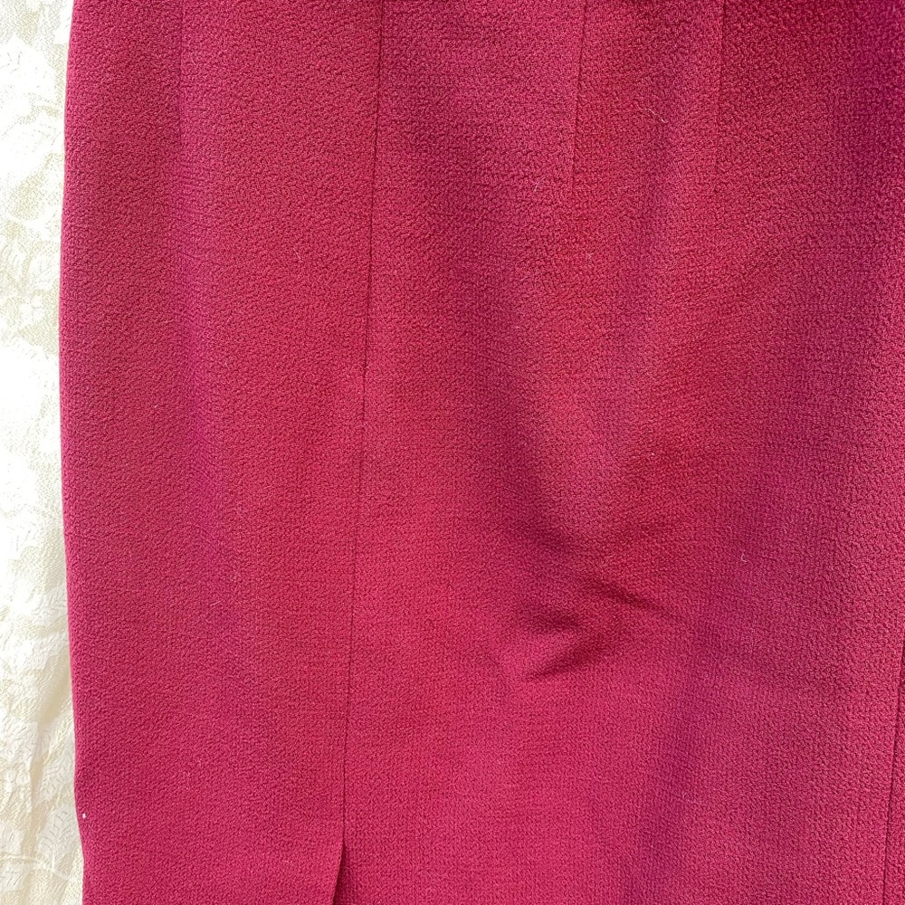 Vintage Kay Unger New York 
2-piece skirt set Size 10
100% wool - Lined - Picture 7 of 13